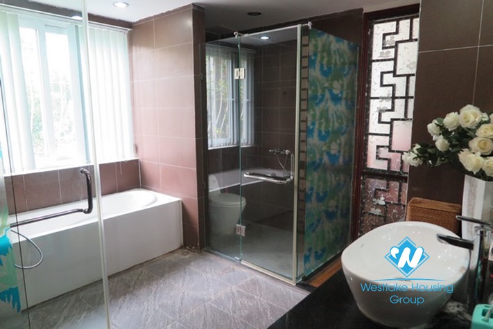 Stunning house for rent on Ngoc Thuy, Long Bien, Hanoi